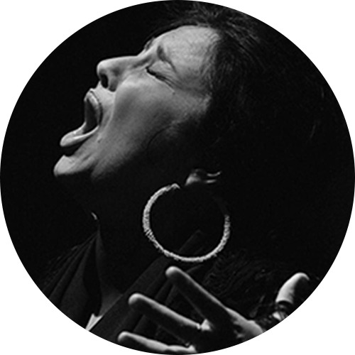 Inma Rivero, chanteuse de flamenco au Tablao Flamenco Las Setas Séville